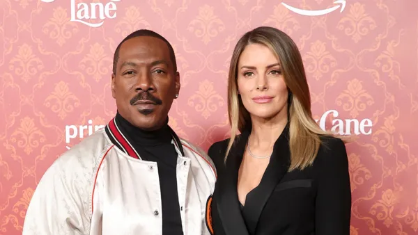 In an intimate ceremony, Eddie Murphy marries Paige Butcher after 12 years together